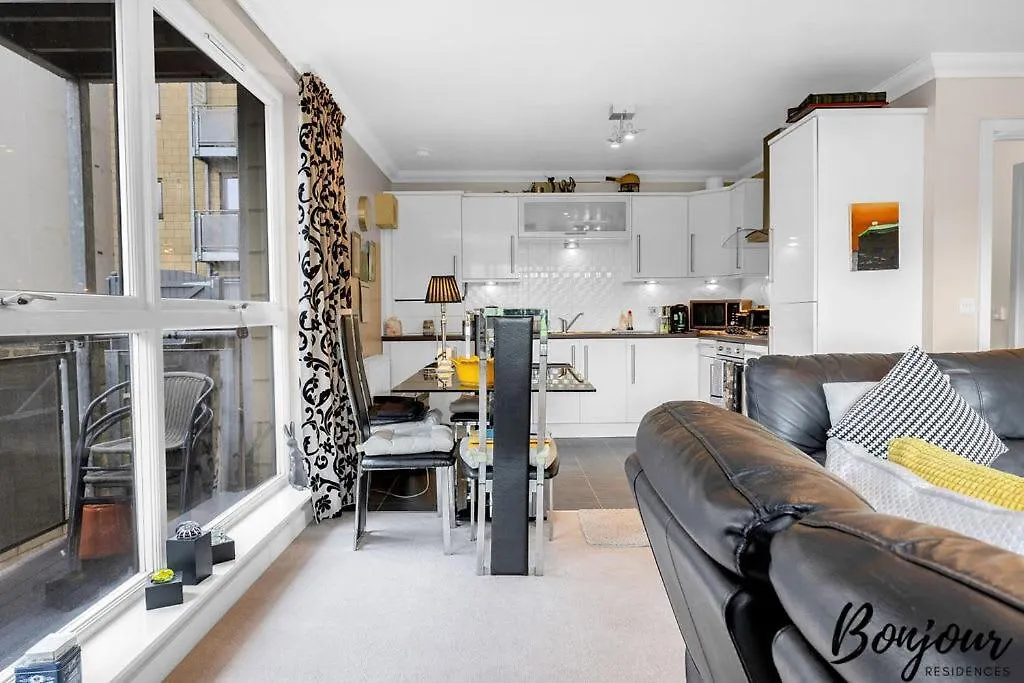 Auteil Suite By Bonjour Residences Edinburgh United Kingdom