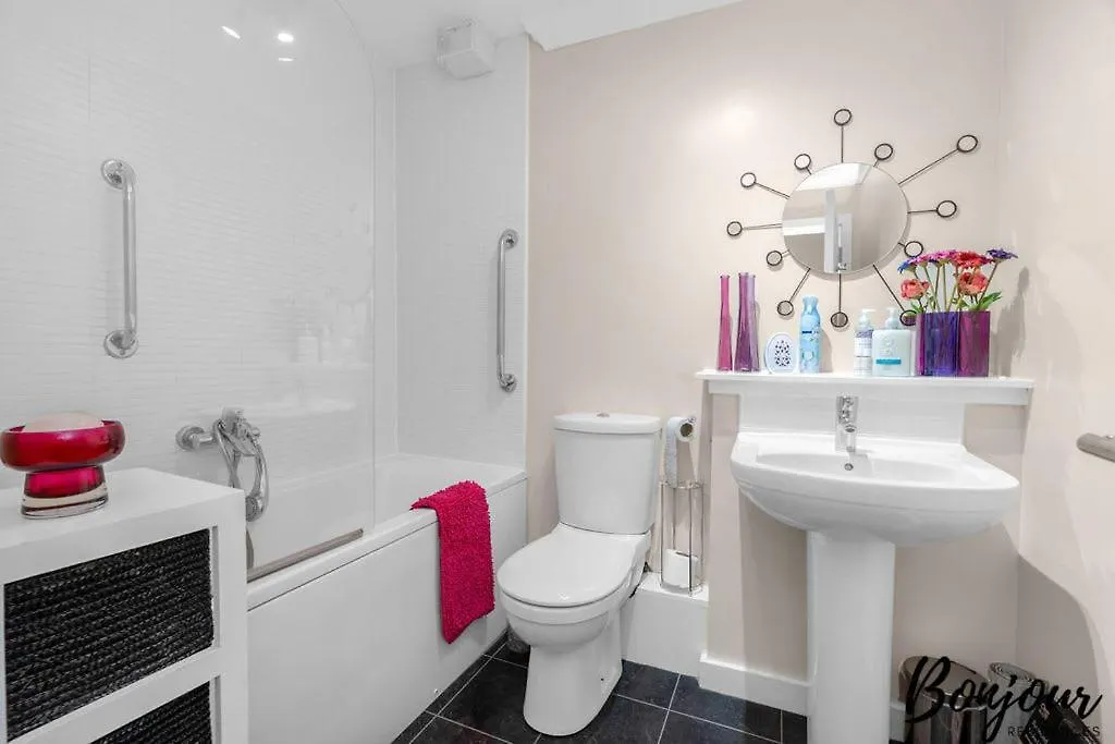 Auteil Suite By Bonjour Residences Edinburgh United Kingdom