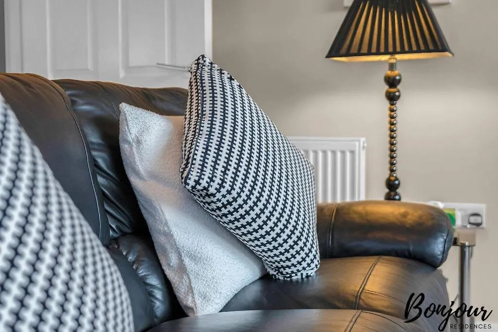 Auteil Suite By Bonjour Residences Edinburgh United Kingdom