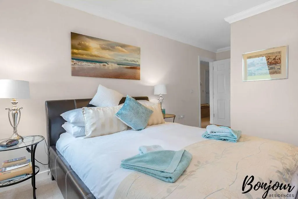 Auteil Suite By Bonjour Residences Edinburgh