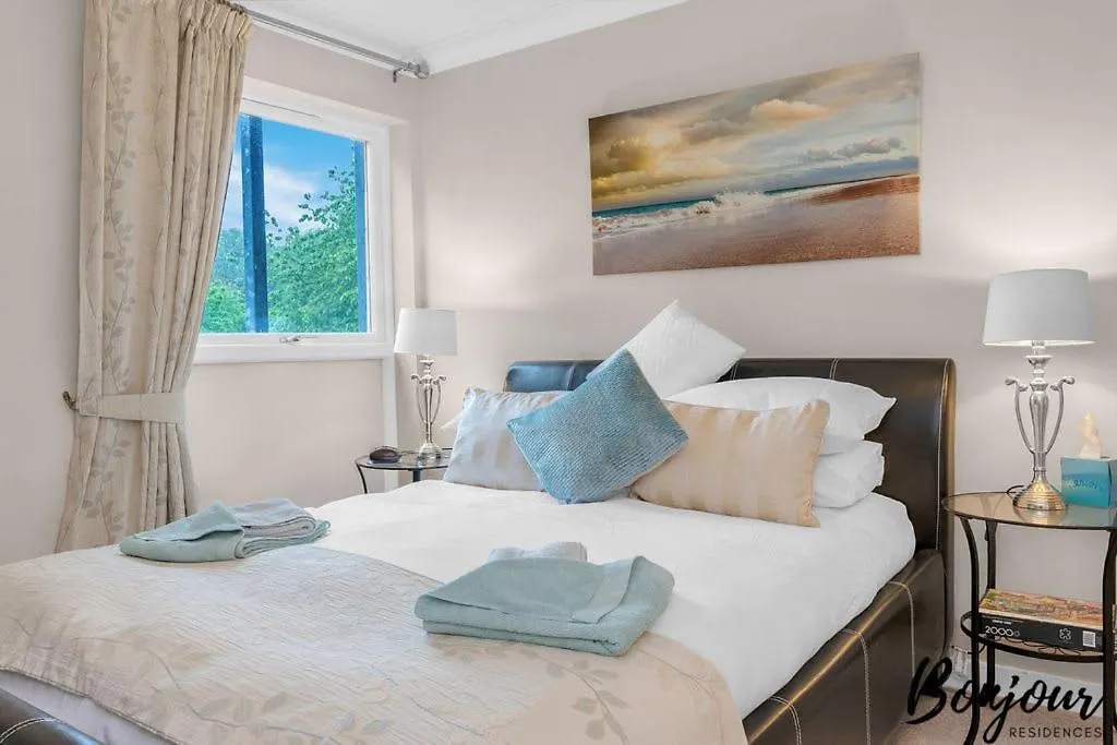Auteil Suite By Bonjour Residences Edinburgh 0*,