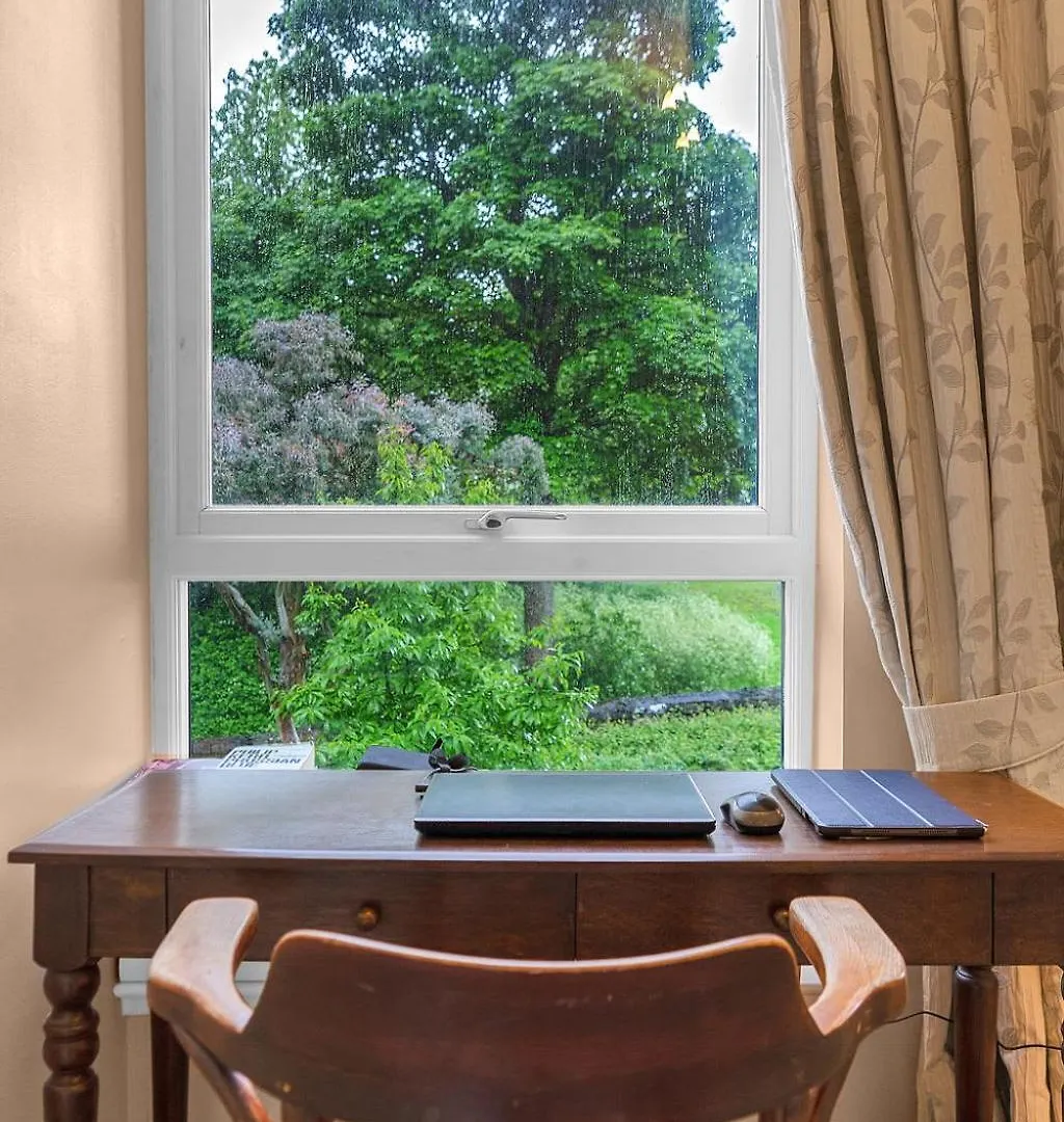 Auteil Suite By Bonjour Residences Edinburgh Apartment